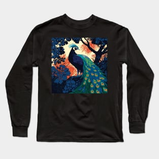 Peacock with beautiful feathers Long Sleeve T-Shirt